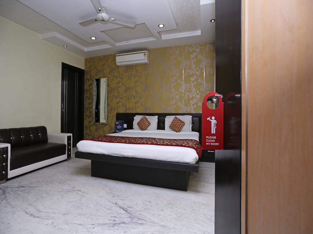 Star Hotel Агра Экстерьер фото