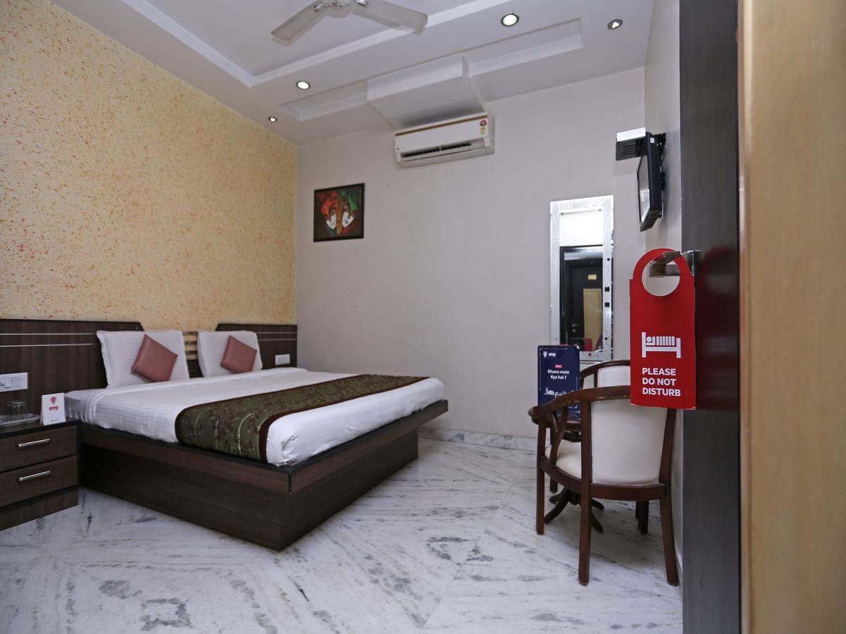 Star Hotel Агра Экстерьер фото