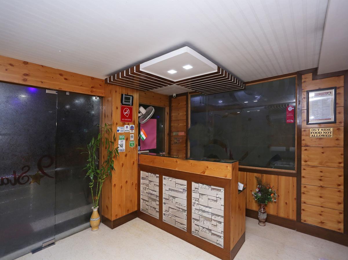 Star Hotel Агра Экстерьер фото