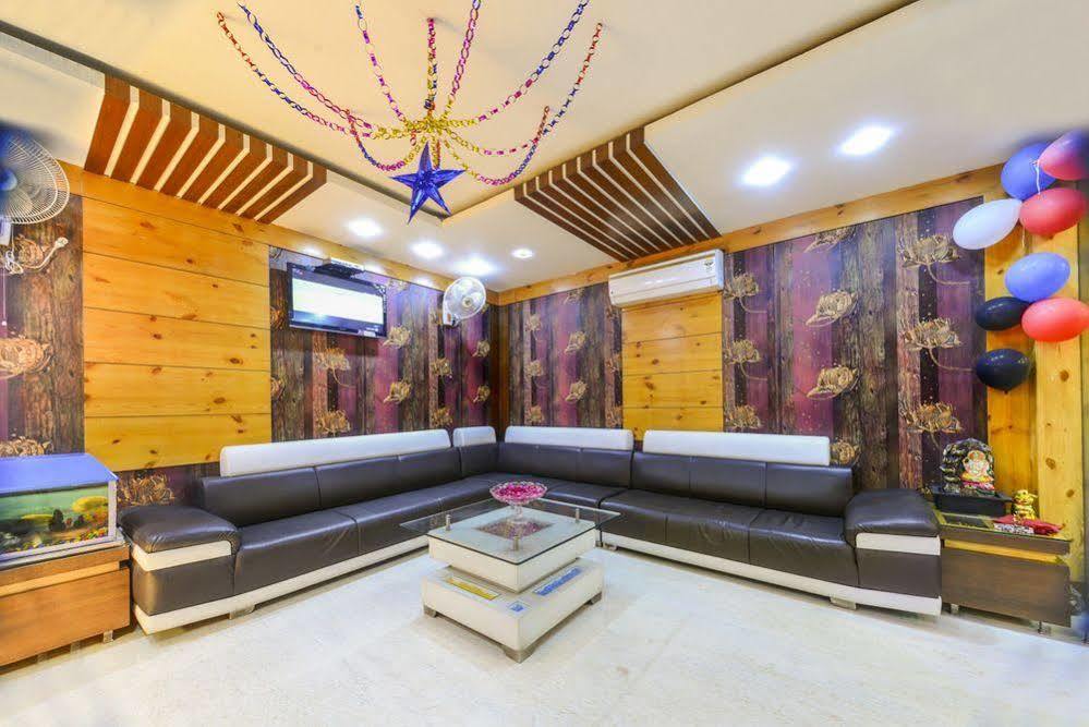 Star Hotel Агра Экстерьер фото