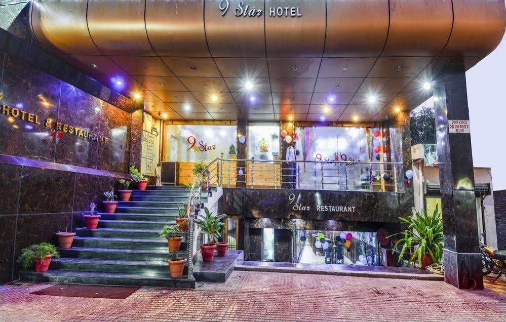 Star Hotel Агра Экстерьер фото